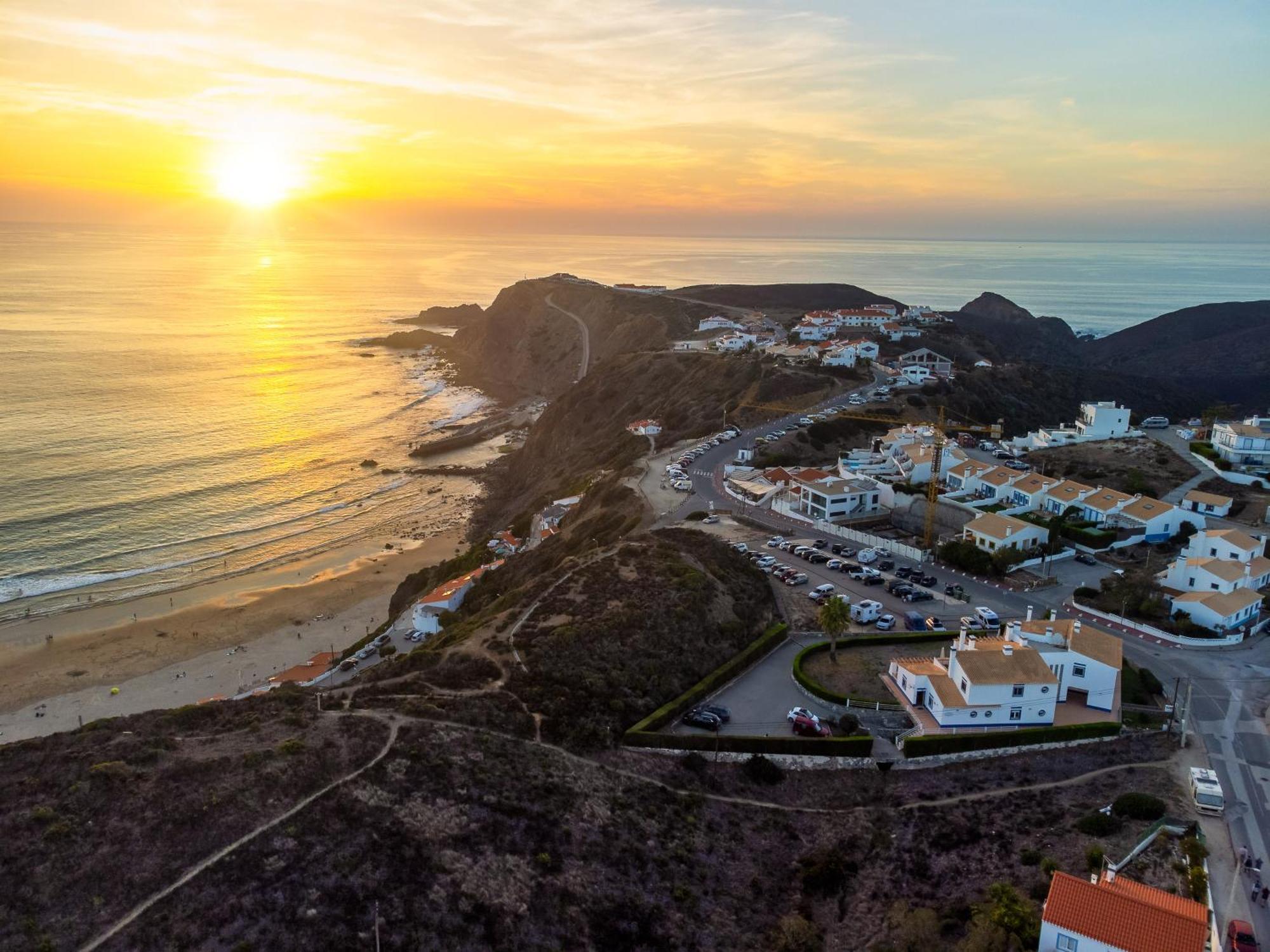 Sweet Home Arrifana // Beachhouse Arrifana Strand Exterior foto